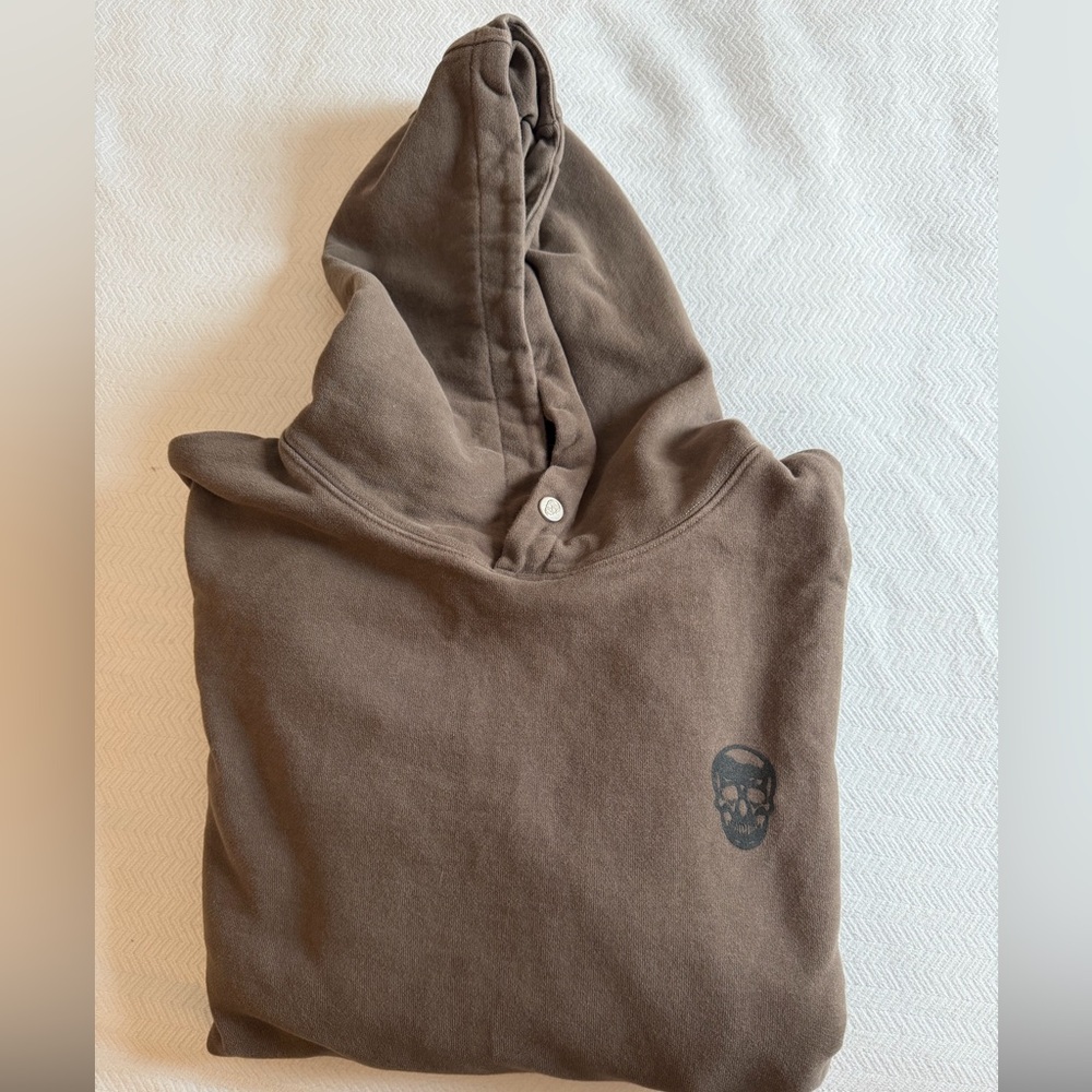 Large Gym Reapers heavy weight warm up set in brown.